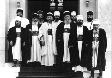 Dede Reshat Bardhi me klerikë bektashianë, 1998