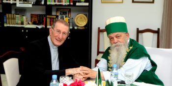 Bektashi World Grandfather, His Holiness Haxhi Dede Edmond Brahimaj, received for a visit the Apostolic Nuncio in Albania, Mr. Luigi Bonazzi.