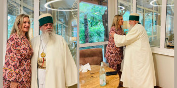 The World Grandfather, His Holiness, Hajji Dede Edmond Brahimaj, held a friendly meeting with the Director of the American Jewish Committee (AJC), Mrs. Avital Leibovic.
