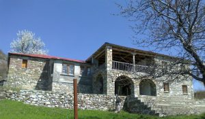 7 QERSHOR, DITA E PELEGRINAZHIT NË TEQENË E QESARAKËS-KOLONJË