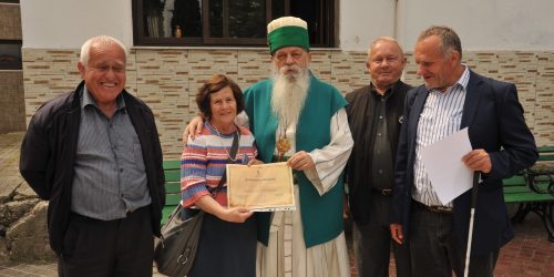 KRYEGJYSHATA BOTËRORE BEKTASHIANE JEP NDIHMA PËR TË VERBËRIT DHE FAMILJET NË NEVOJË