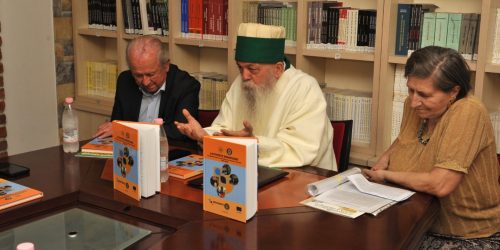 PROMOVOHET LIBRI “AKTIVITETE SHKENCORE-KRYEGJYSHATA BOTËRORE & ALBANIAN UNIVERSITY”