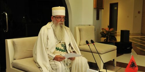 NIS AGJËRIMI I MATEMIT: ZHVILLOHET CEREMONIA E NIJETIT NË SELINË E SHENJTË BEKTASHIANE