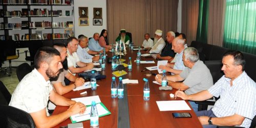 MBLEDHJA E SEKRETARËVE TË GJYSHATAVE DHE TEQEVE TË KRYEGJYSHATËS BOTËRORE BEKTASHIANE