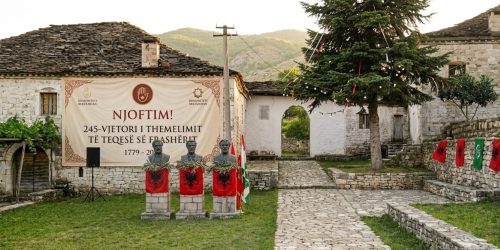 NJOFTIM! 245-VJETORI I THEMELIMIT TË TEQESË SË FRASHËRIT